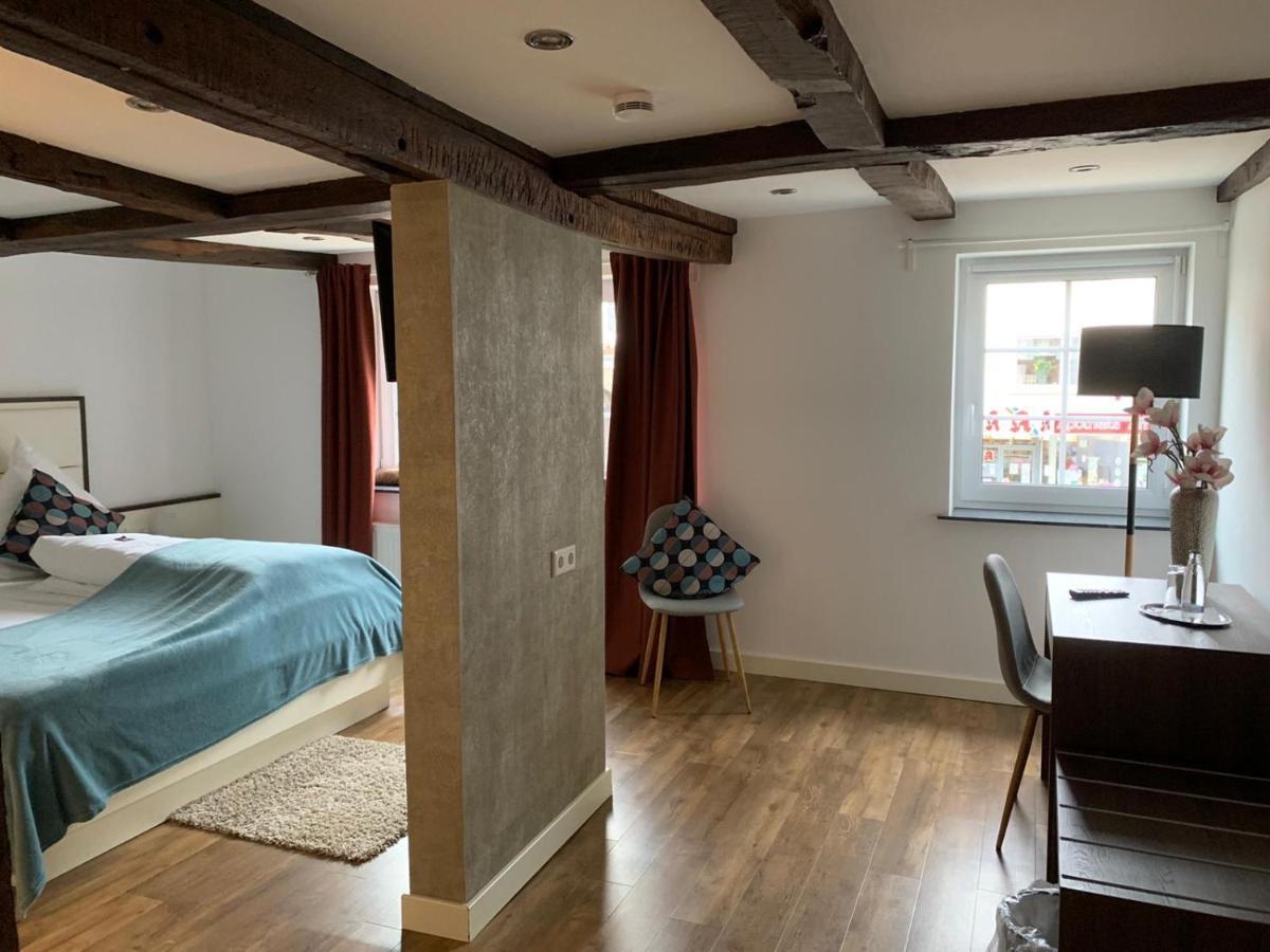 Hotel Zum Braunen Hirschen Бад Дрибург Екстериор снимка