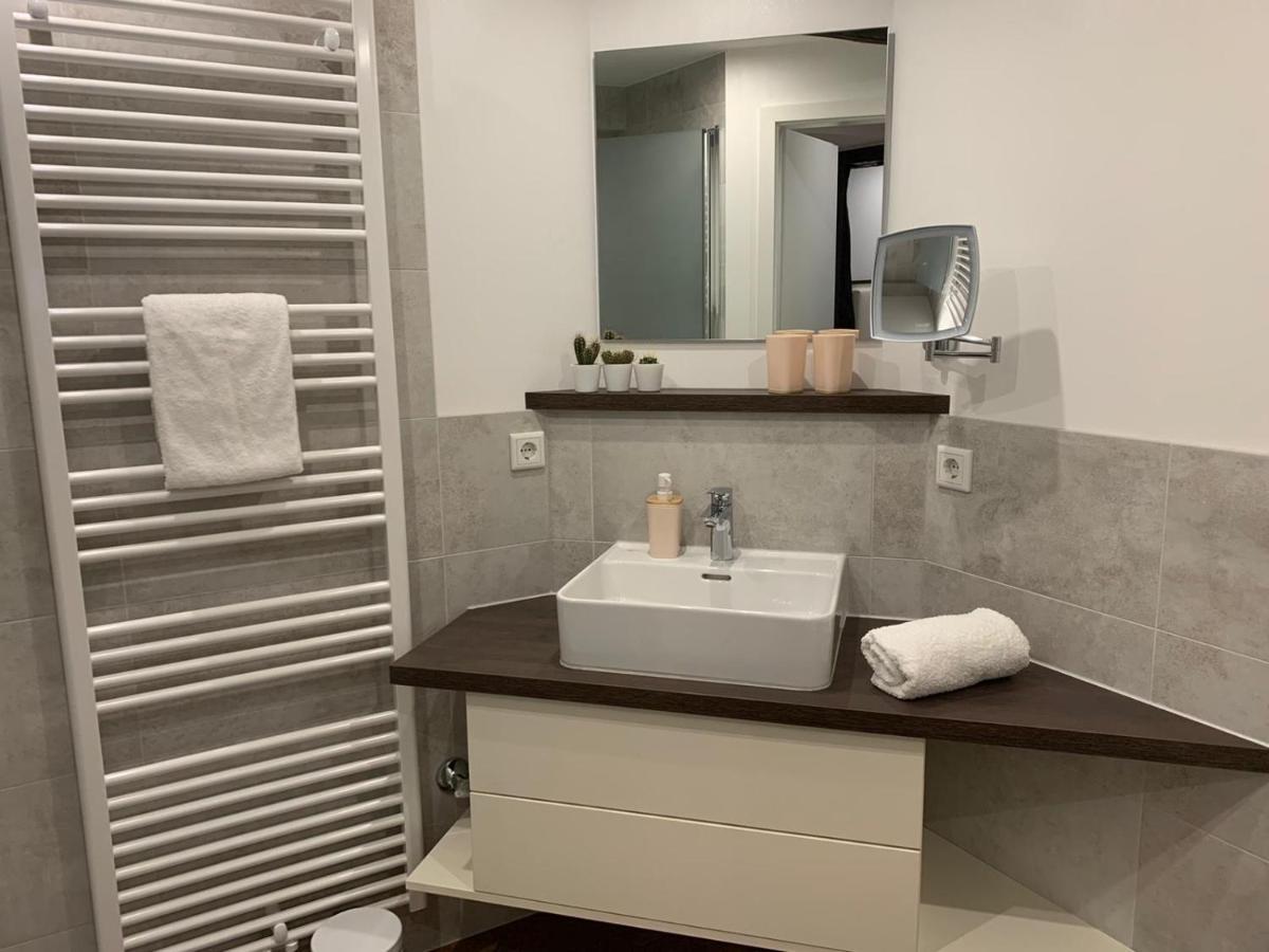 Hotel Zum Braunen Hirschen Бад Дрибург Екстериор снимка