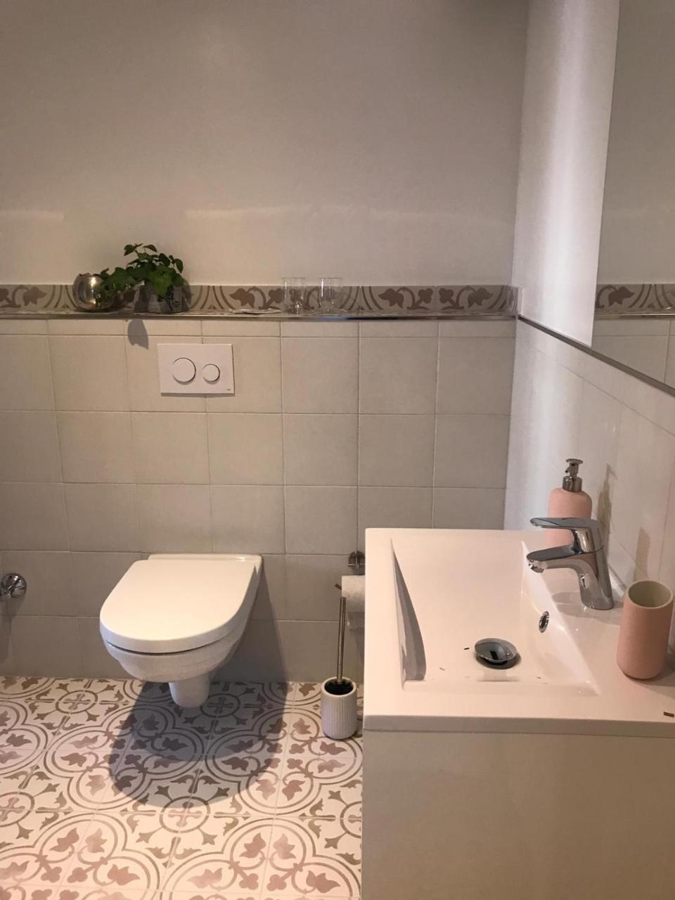 Hotel Zum Braunen Hirschen Бад Дрибург Екстериор снимка